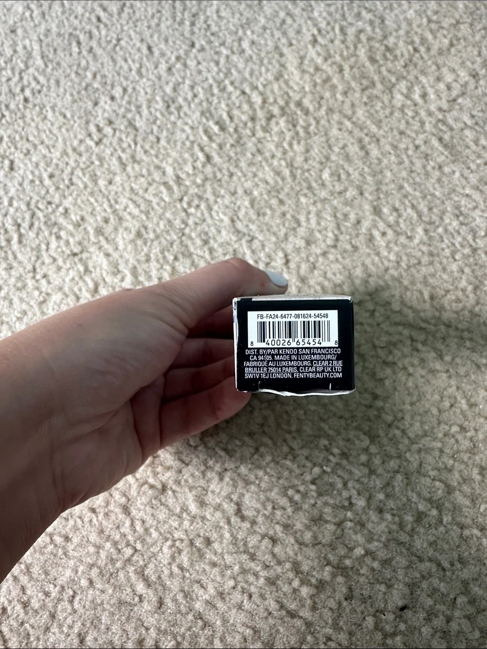 Fenty Beauty Hella Thicc Volumizing Mascara – Black & White Packaging